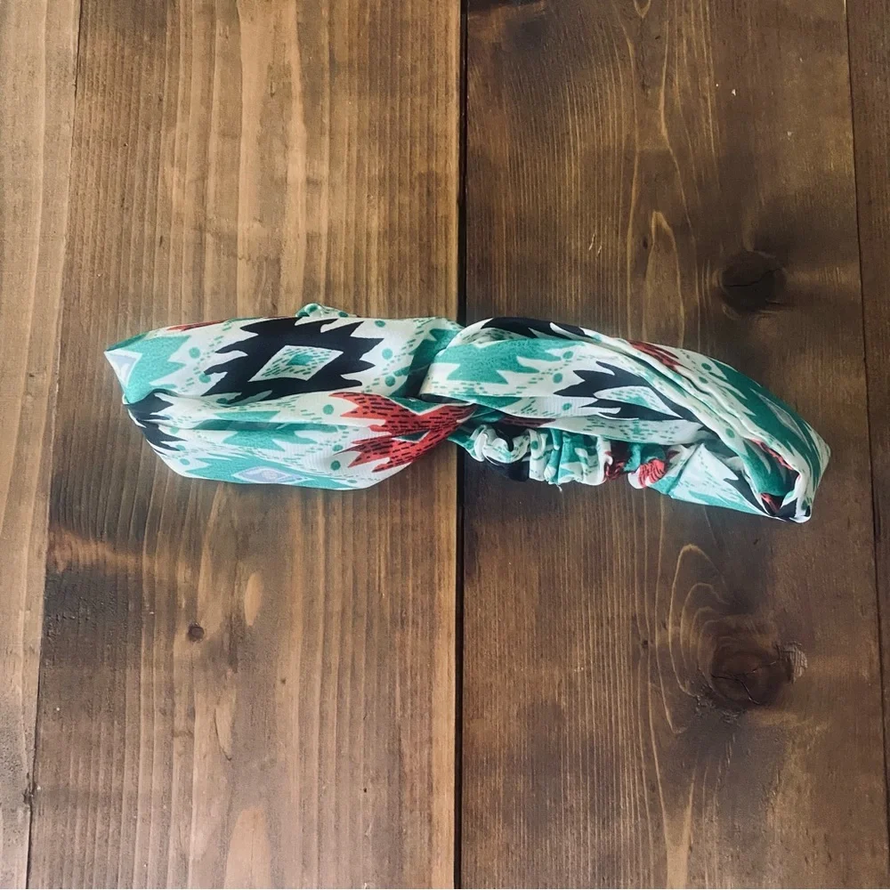 Aztec print green knot headband